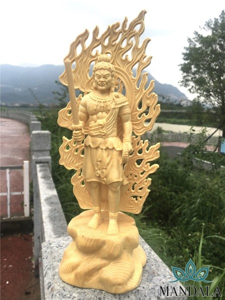 Tôn tượng Bất Động Minh Vương gỗ Bách 28cm